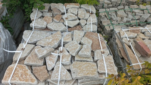 Плитняк гранитный галтованный купить в Троицке