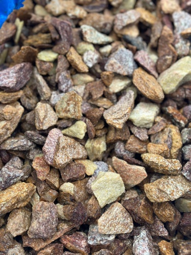 Златолит персиковый декоративная каменная крошка купить в Троицке