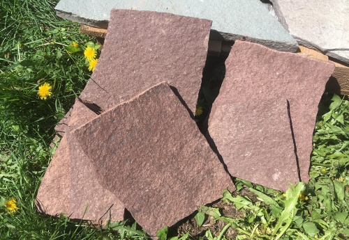 Плитняк лемезит бордовый для цоколя 1,5-2 см купить в Троицке