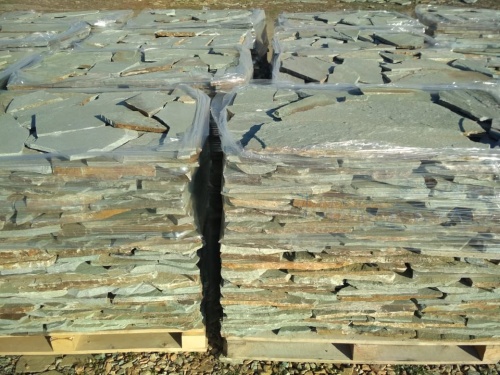 Плитняк златолит зелёный для цоколя, отмостки купить в Троицке