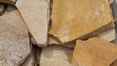 Плитняк златолит жёлтый для цоколя купить в Троицке