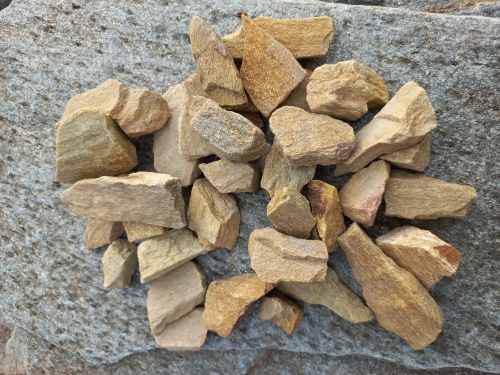 Златолит жёлтый декоративная каменная крошка купить в Троицке