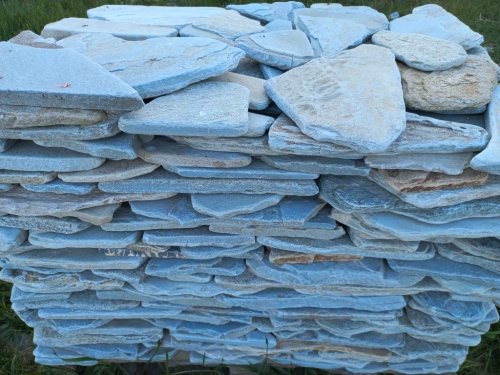 Плитняк златолит зелёный галтованный для цоколя купить в Троицке